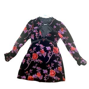 🌹 Long Sleeve Velvet Floral Cut Out Dress